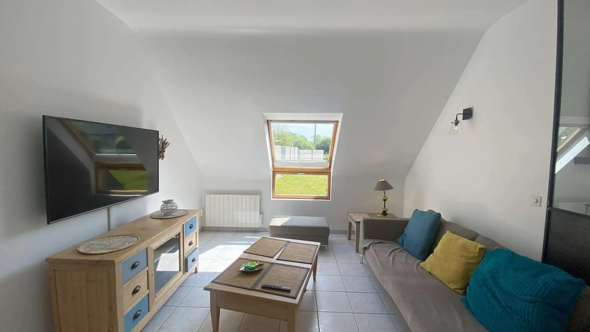 Maison Lumineuse Pres De La Plage - Jardin Prive, 3 Chambres, Equipements Bebe Inclus - Fr-1-542-57 Tregastel